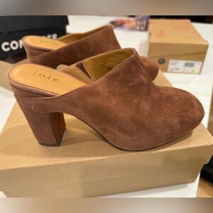 Joie Suede heels , new in box size 7.5